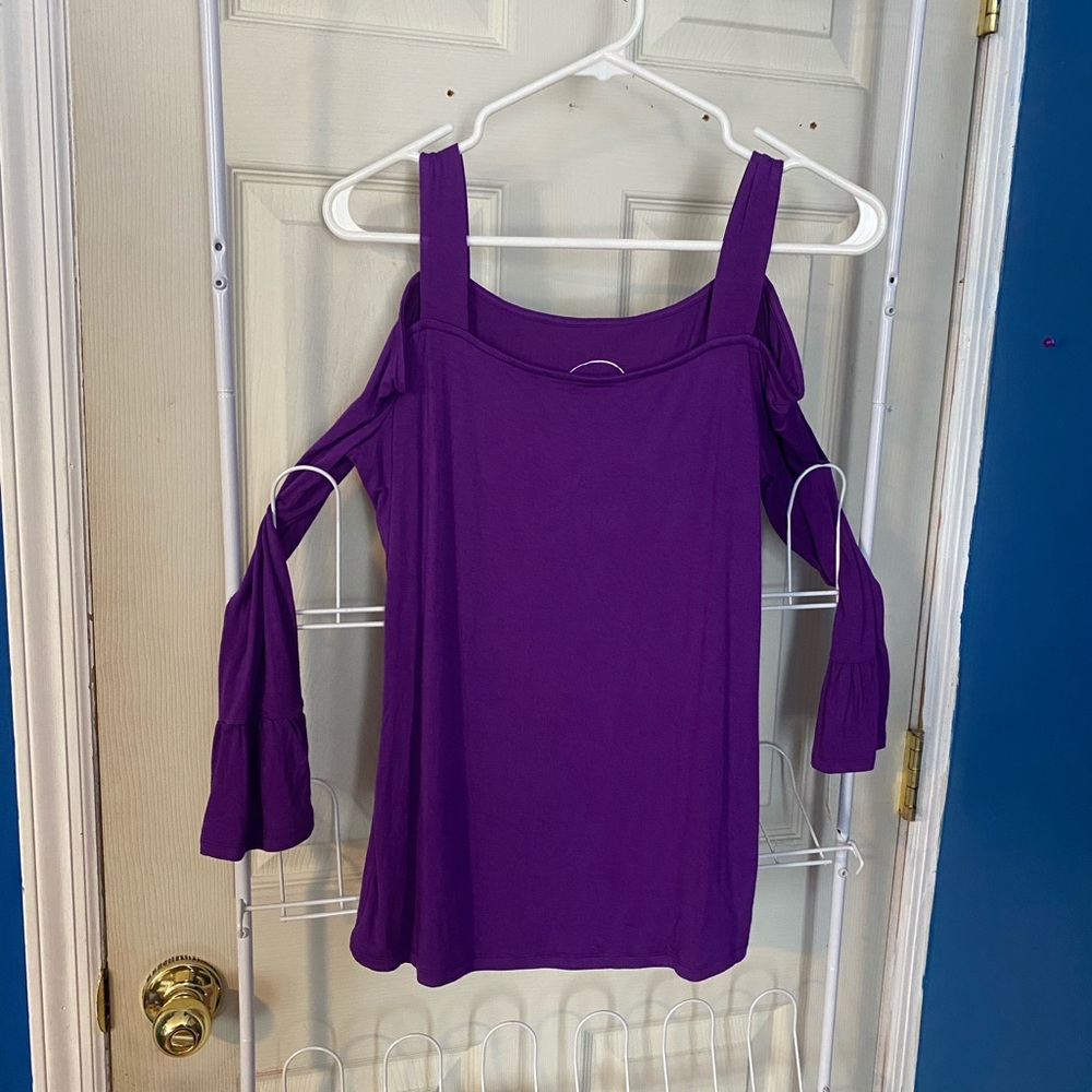 Purple Shoulder-less Top
